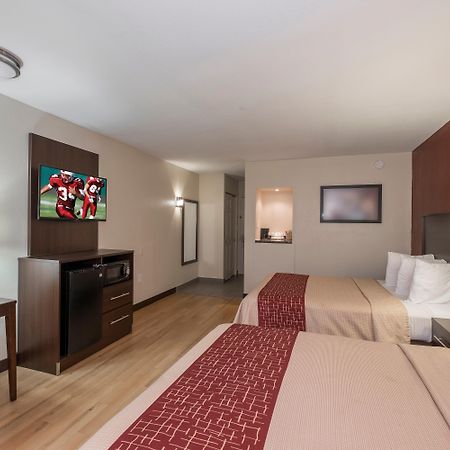 Red Roof Inn Plus+ Poughkeepsie Extérieur photo
