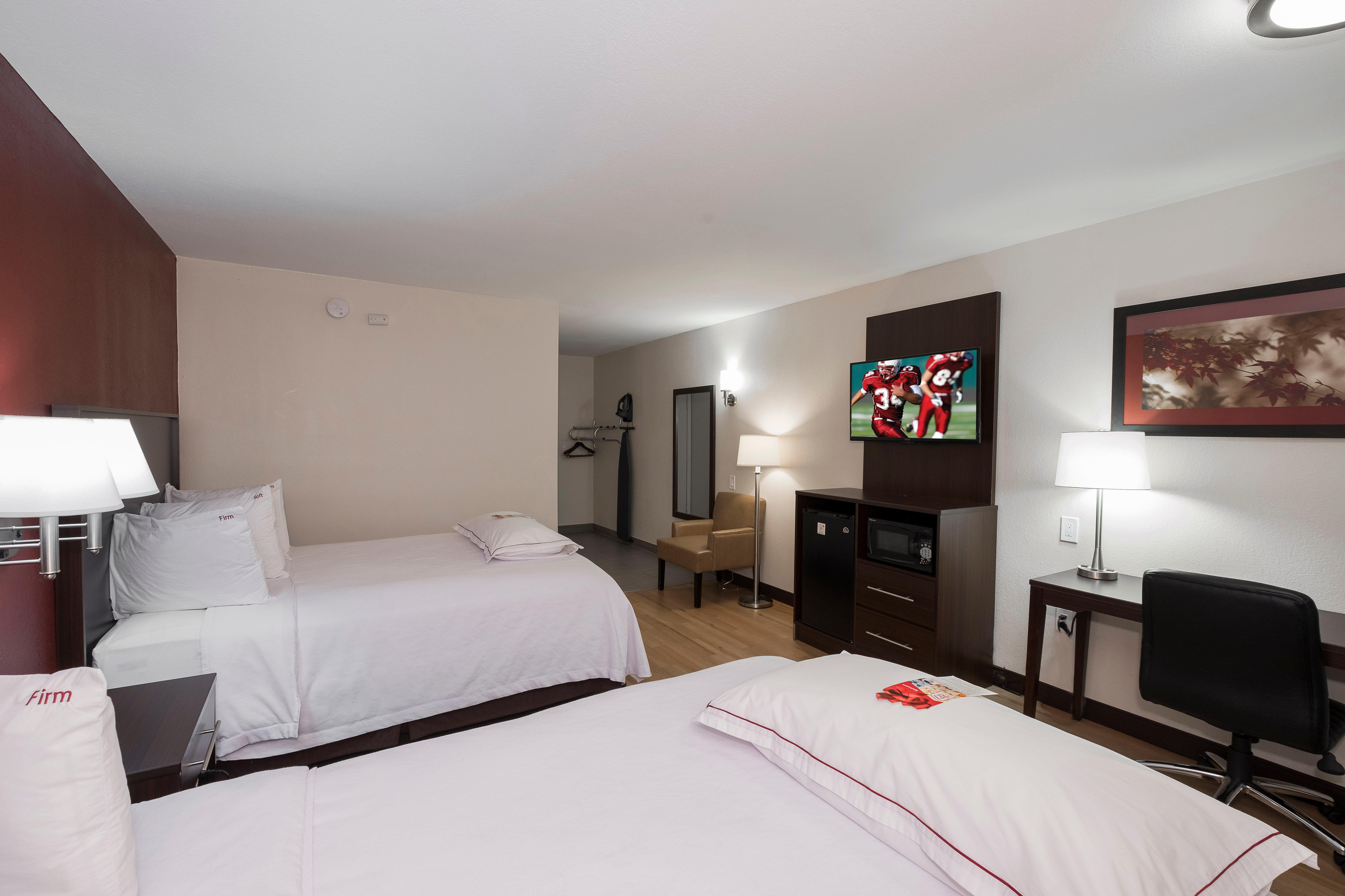 Red Roof Inn Plus+ Poughkeepsie Extérieur photo
